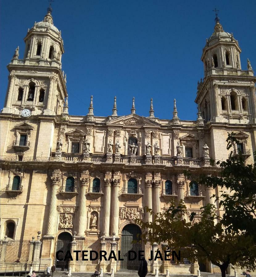 Alojamiento Rumfox Jaén Exterior foto